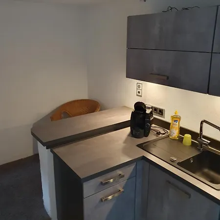 アパート Burgberg アルテナ